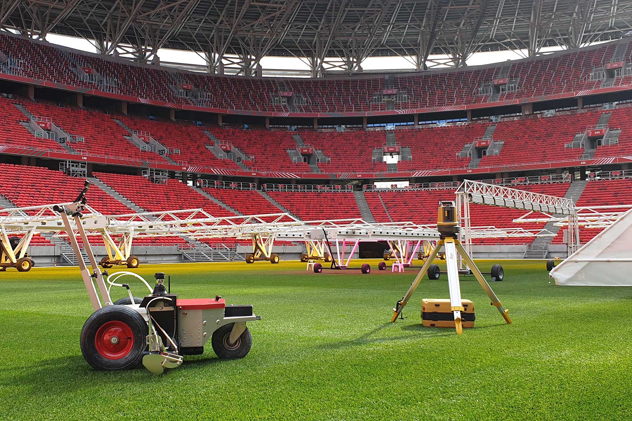 Stadion solution linemarking with laser